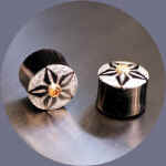 wb8154.JPG (23676 bytes)